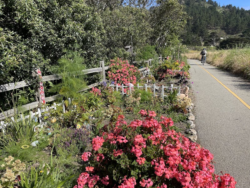 Pacifica Quarry Running Trail photo 4