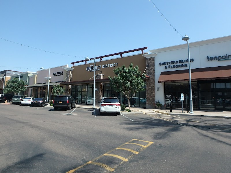 The Beauty District Salon Suites at Desert Ridge Marketplace photo 2