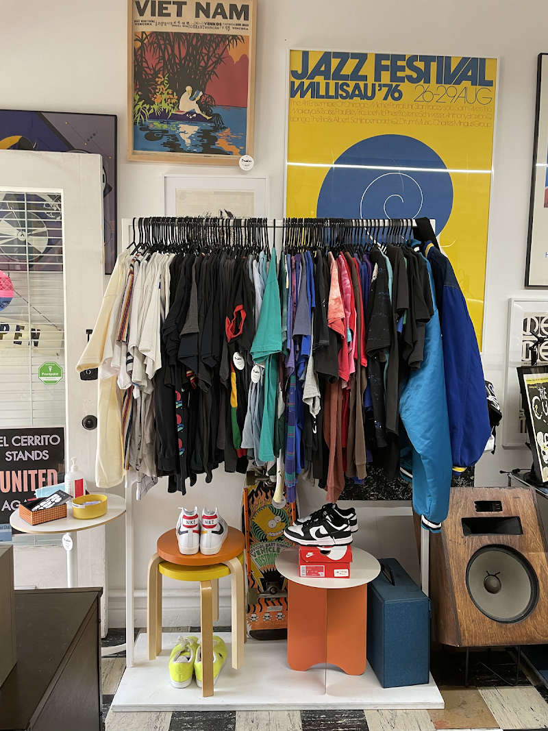 Freddies Lifestyle Shop photo 4