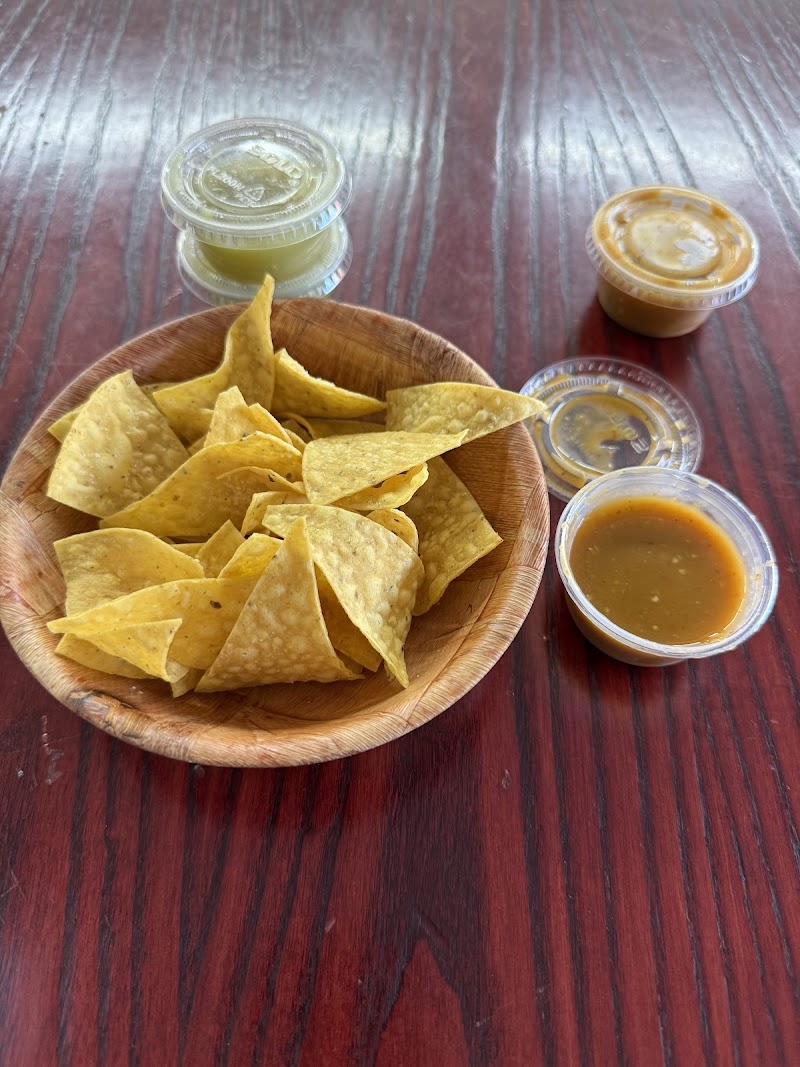 MONARCA MEXICAN TAQUERIA photo 4