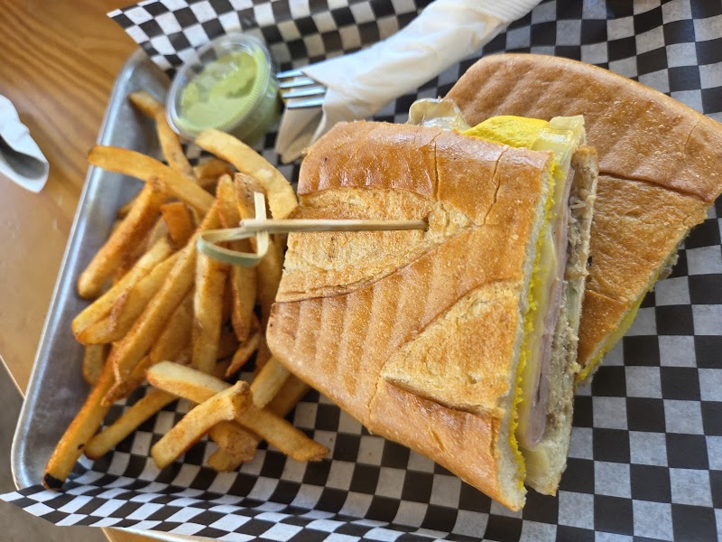 La Guagua | Latin Cafe photo 3
