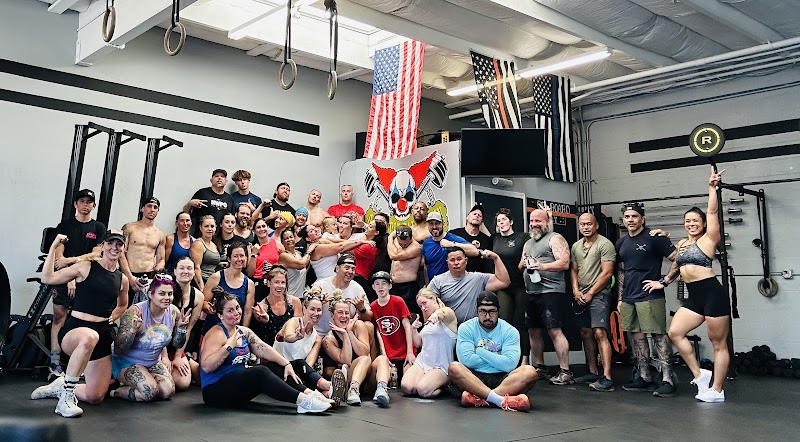 Grey Group Fitness/CrossFit Takedown photo 4