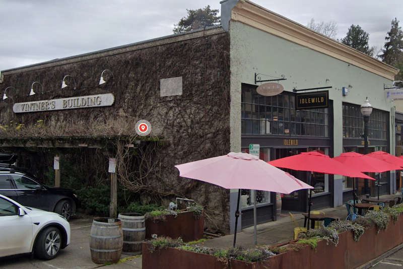 Photo of Vintner's Building