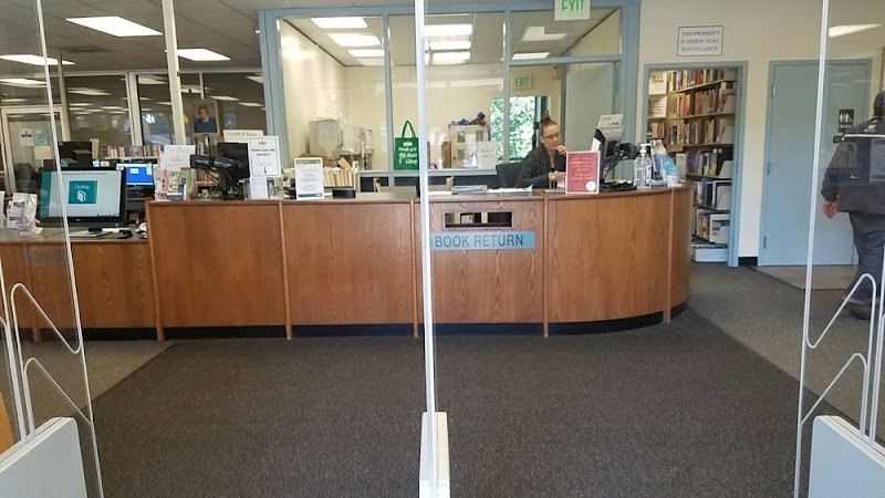 Ruskin Branch Library photo 4