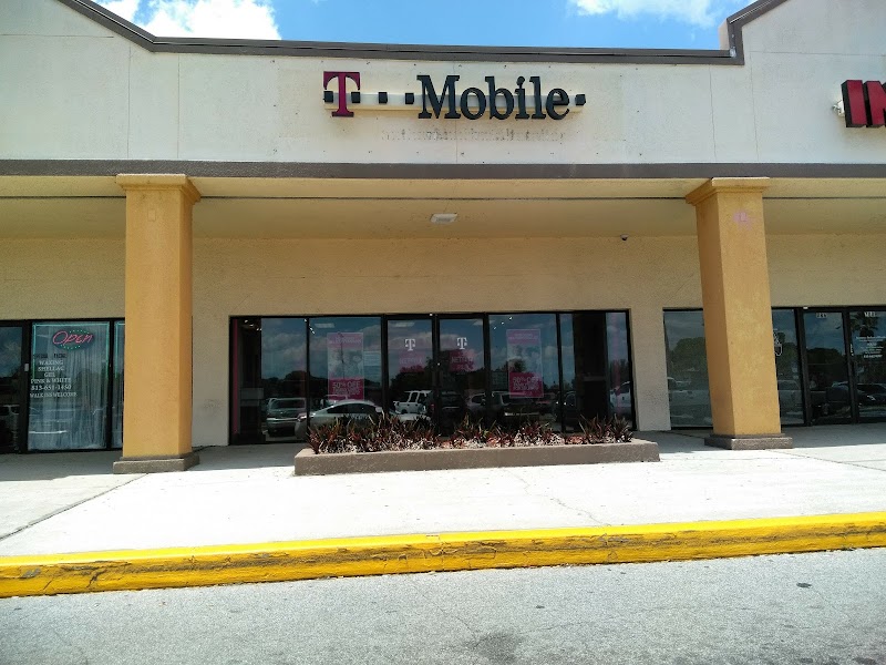 T-Mobile Authorized Retailer photo 5