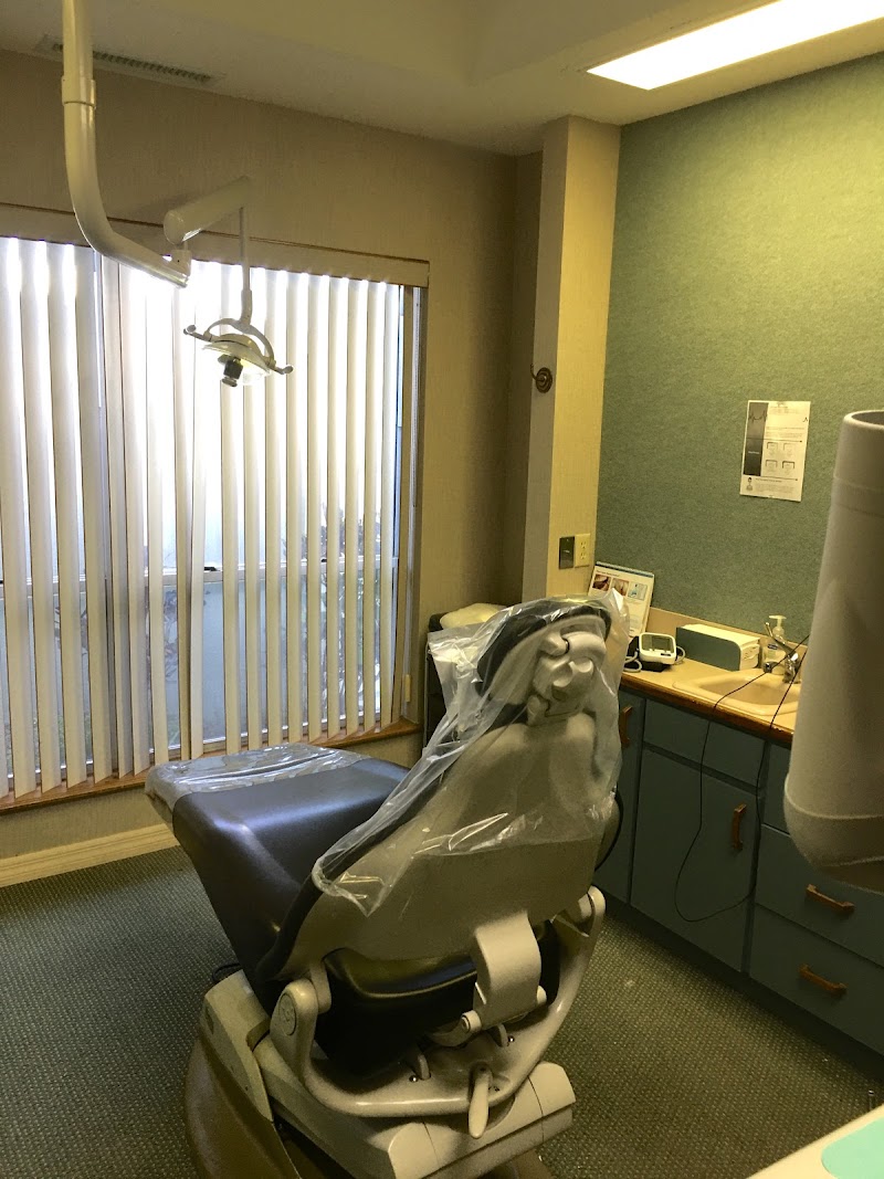 Great Expressions Dental Centers - Belleair Bluffs photo 3