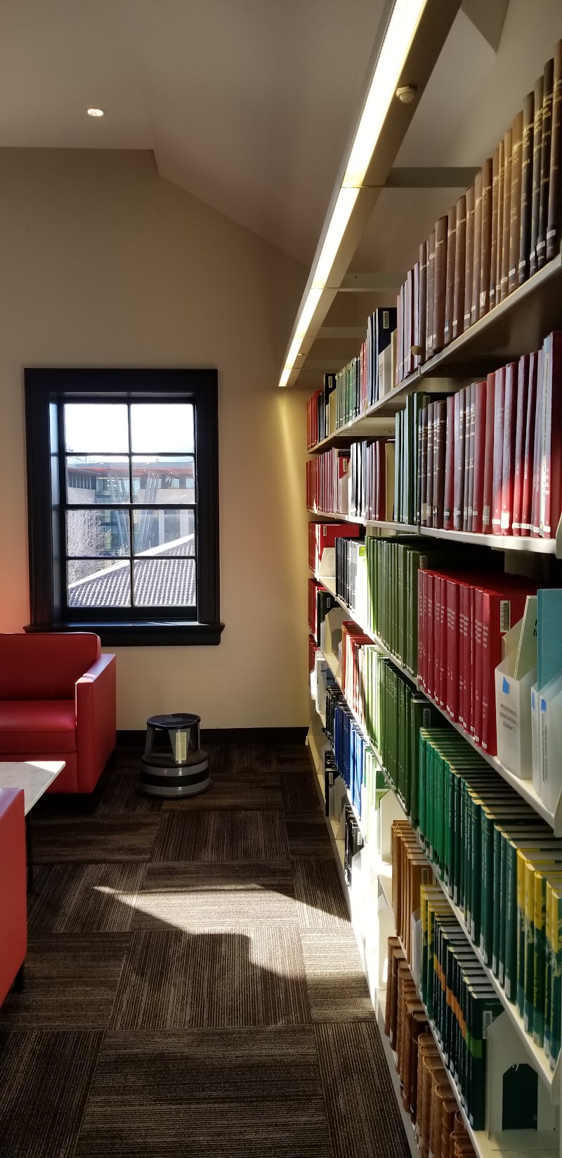 Science Library (Li and Ma) photo 4