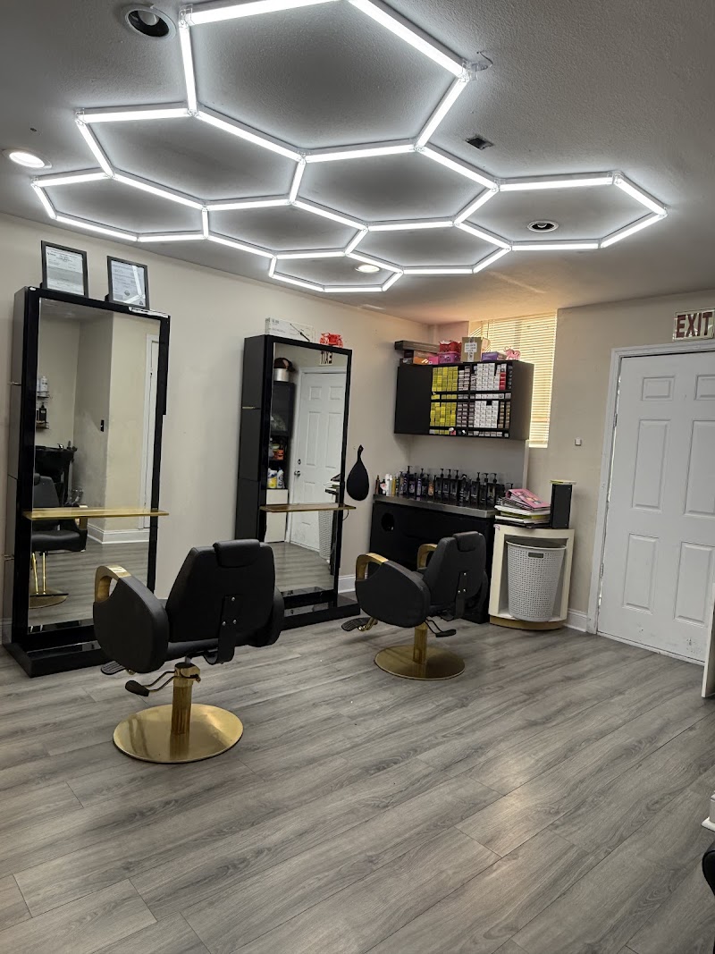 Rosy’s Hair Studio photo 4