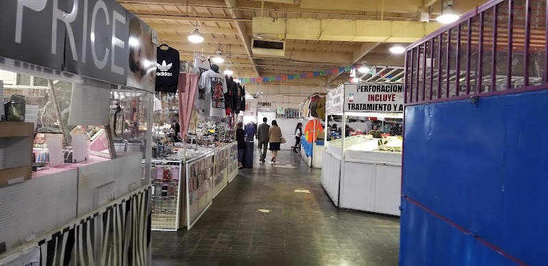 Stockton Flea Market photo 3