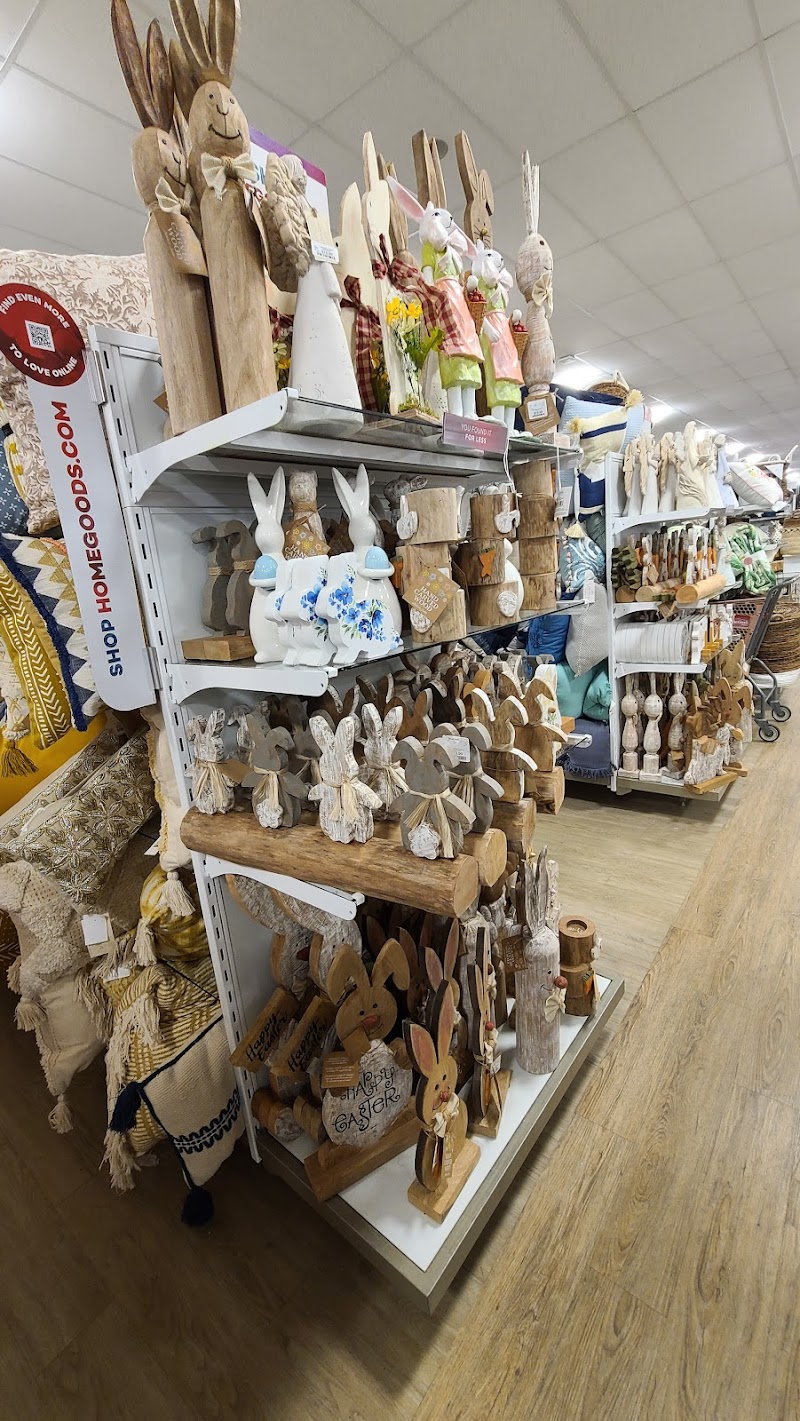HomeGoods photo 3