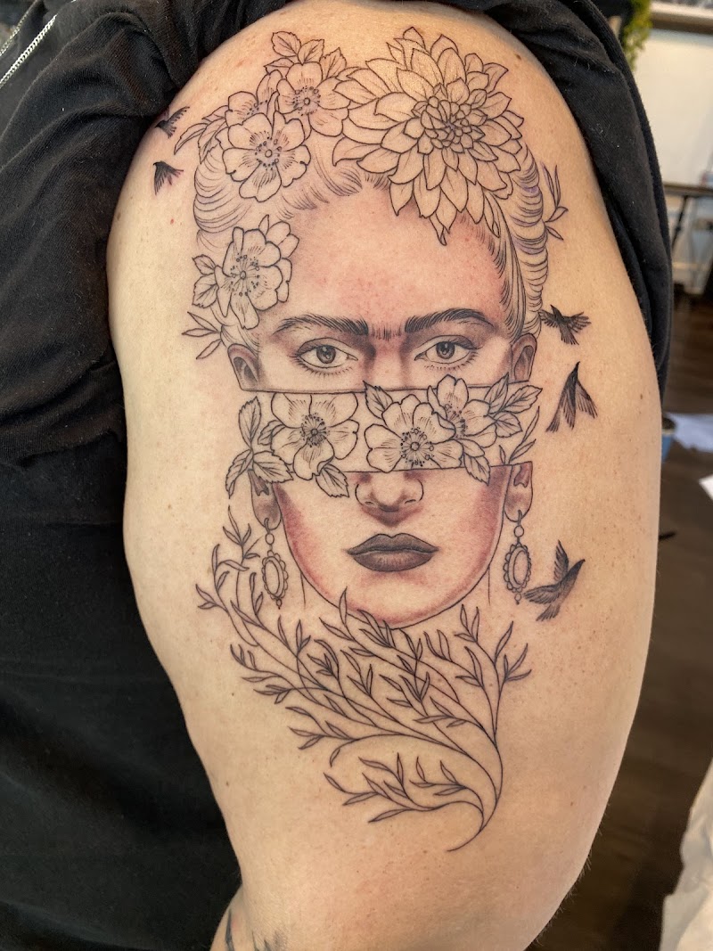 Jeannie Marie Tattoos photo 5