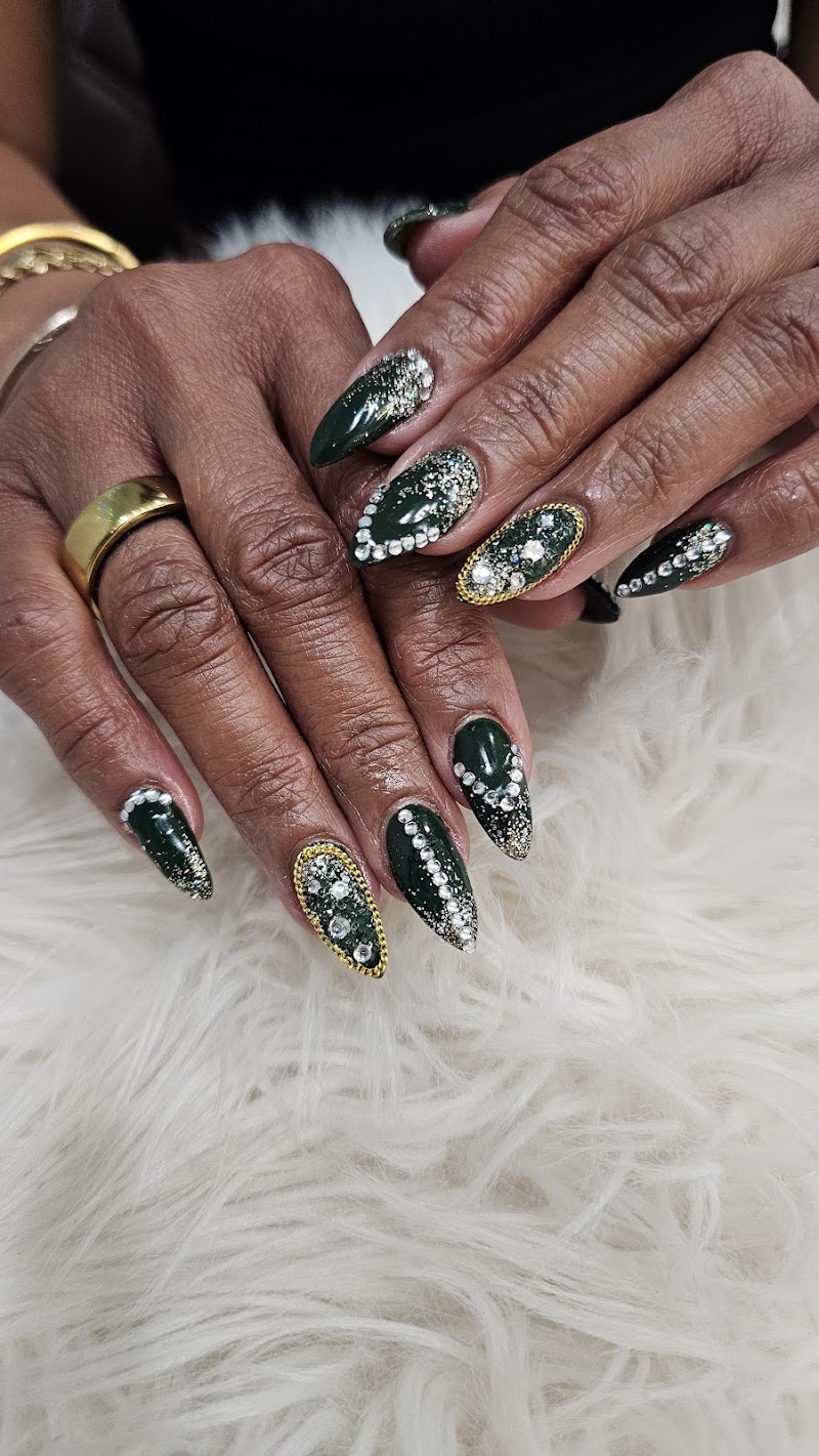 La Manucure Organic Nails and Spa photo 4