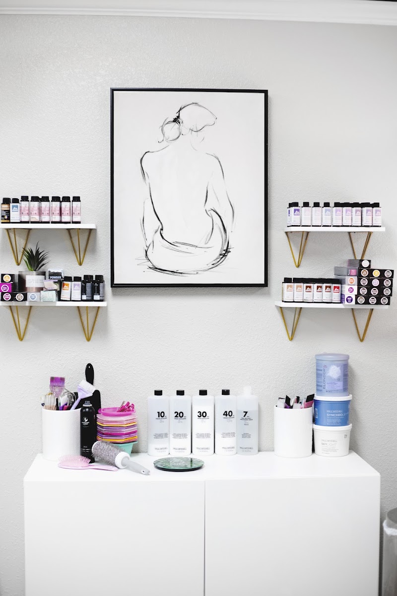 Lakeland Beauty Bar -Jenna's Salon photo 2