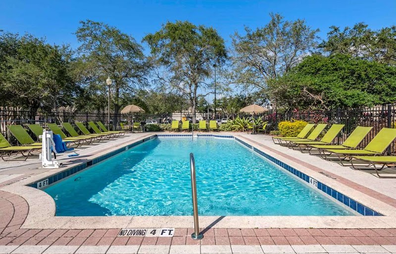 Extended Stay America Select Suites- Orlando - Maitland - Summit Tower Blvd. photo 3