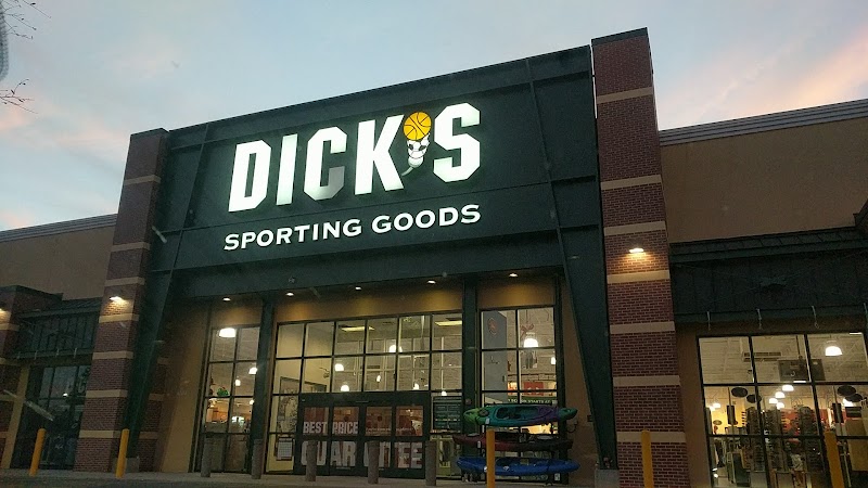 DICK'S Sporting Goods photo 4