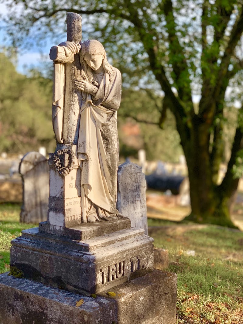 Cloverdale Cemetery photo 2