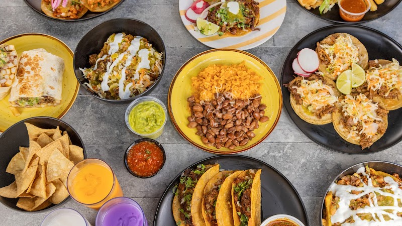 Comelones Tacos photo 2