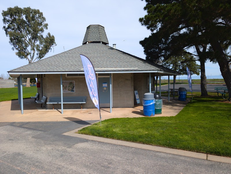 Sea Cloud Restroom and Snack Shack photo 3