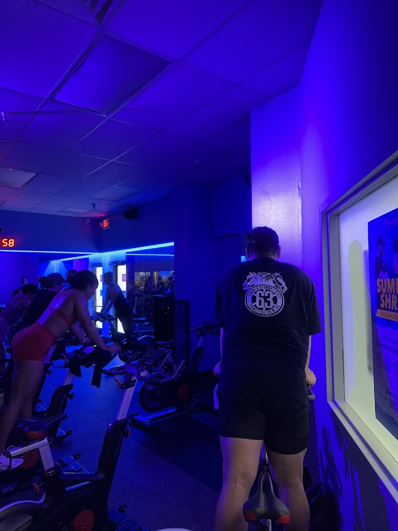 Fitness 19 photo 5