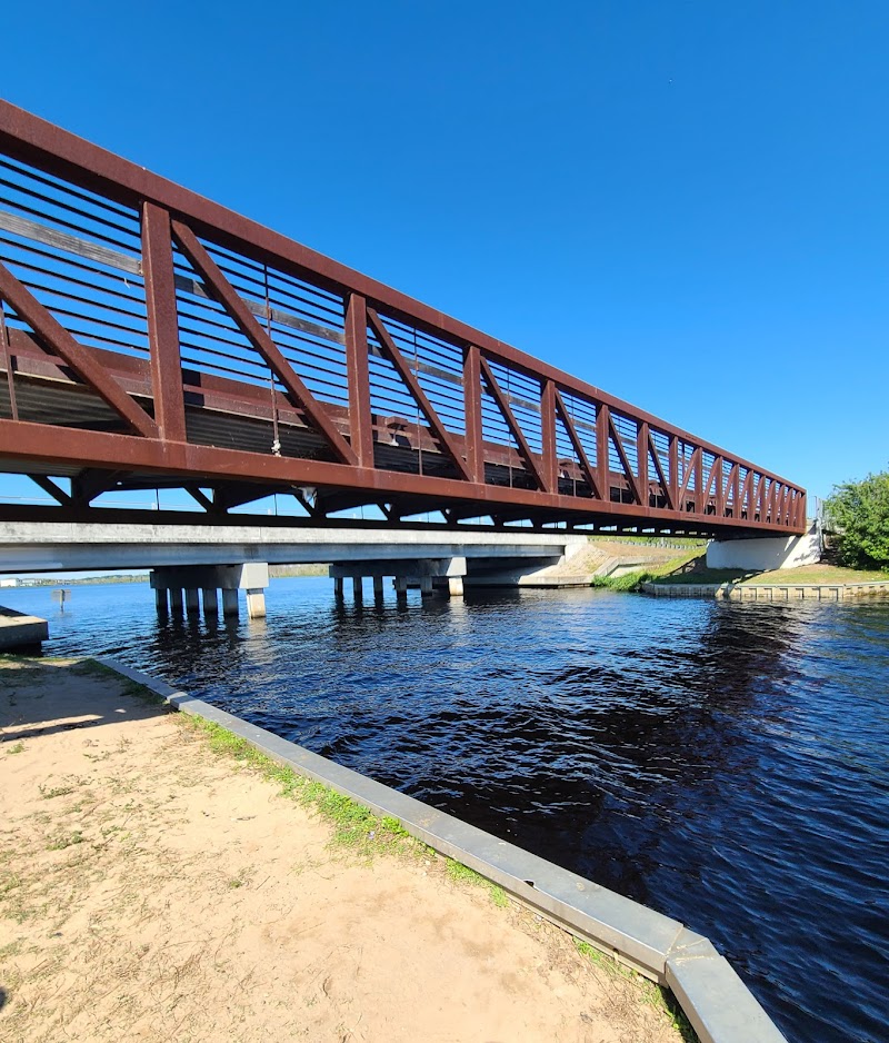S Lake Trail Bridge photo 4