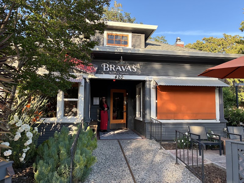 Bravas Bar de Tapas photo 4