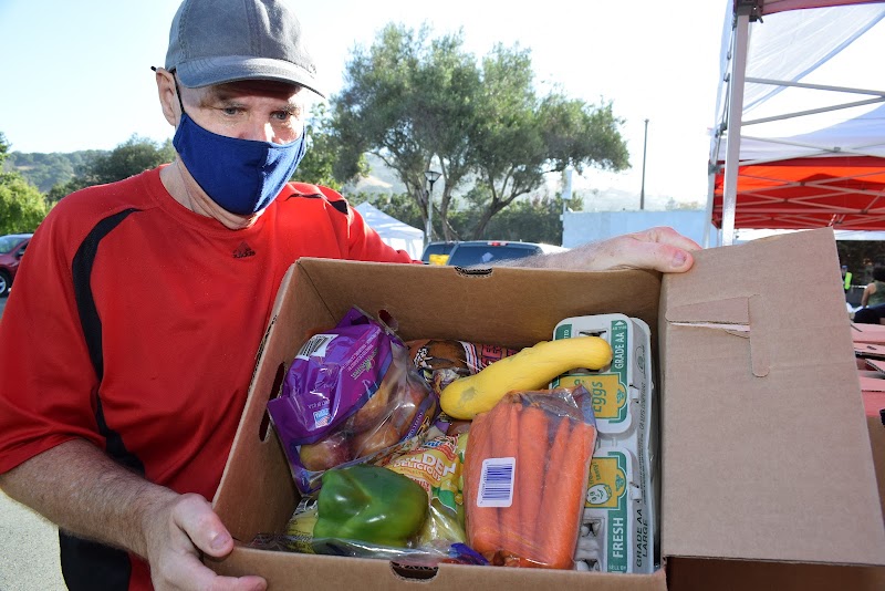 CrossStreets Community Food Pantry photo 3