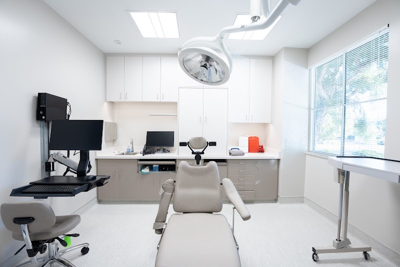 Cupertino Oral & Facial Surgery - Brian C Lee MD DDS photo 2