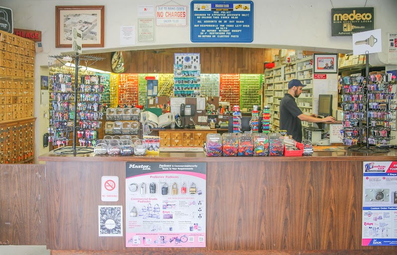 Charlie's Day & Nite Safe Lock & Key Service photo 2
