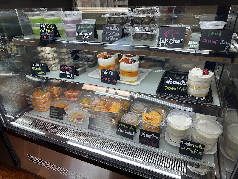 Rose La Moon Thai Food & Desserts photo 4