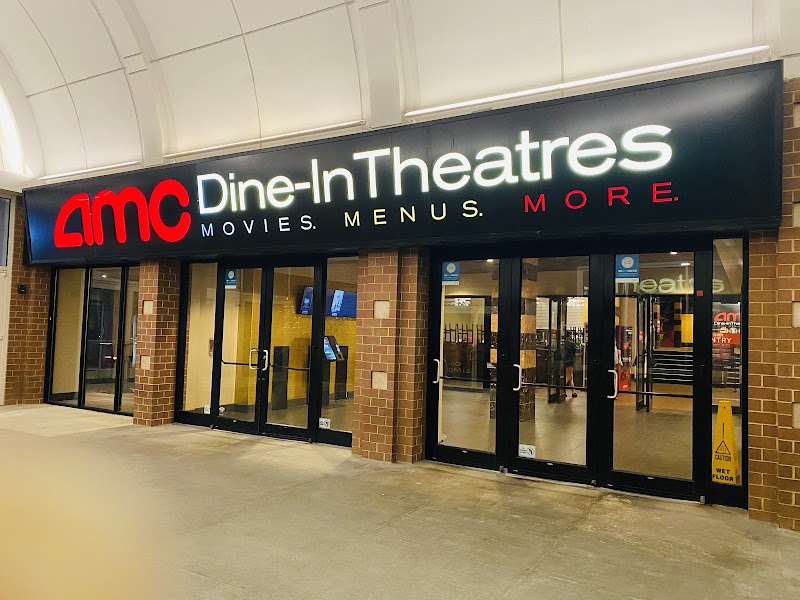 Photo of AMC DINE-IN Menlo Park 12