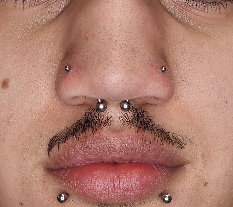 Bright Ideas Tattoo and Piercing photo 5