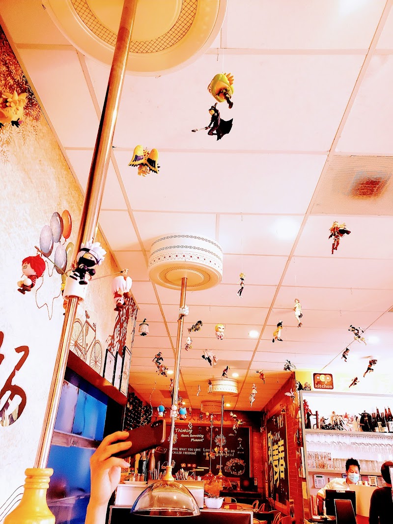 King Plaza photo 5