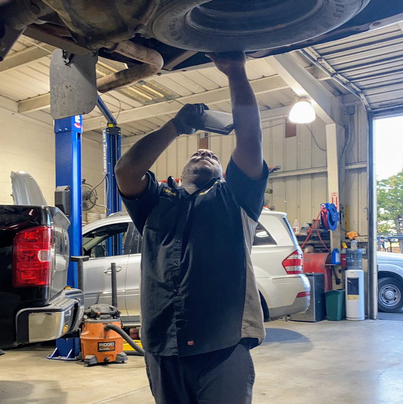 Oakmont Auto Care photo 4