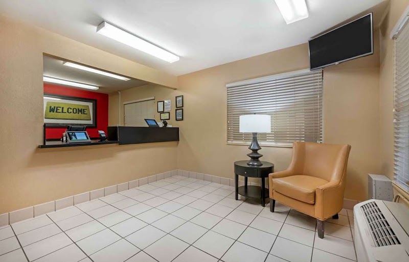 Extended Stay America Select Suites- Gainesville - I-75 photo 4