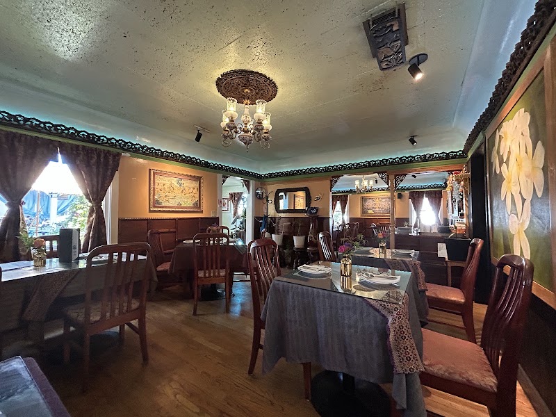 Bungalow on Rose Coastal Thai Restaurant & Bar photo 5