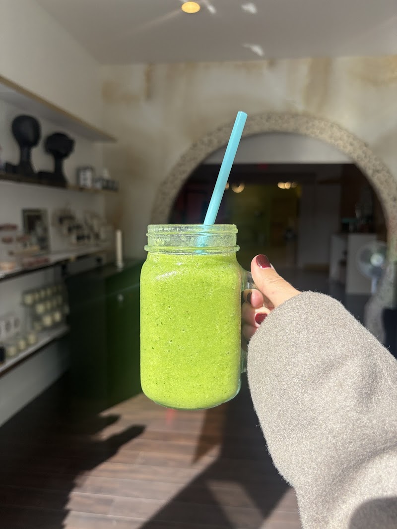 iJuice Lounge – Cold-Pressed Juice & Wellness Bar photo 4