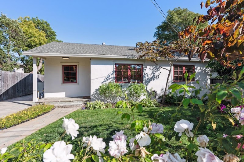 Photo of Kerry Evdokimoff | Compass | Mill Valley & Marin Real Estate