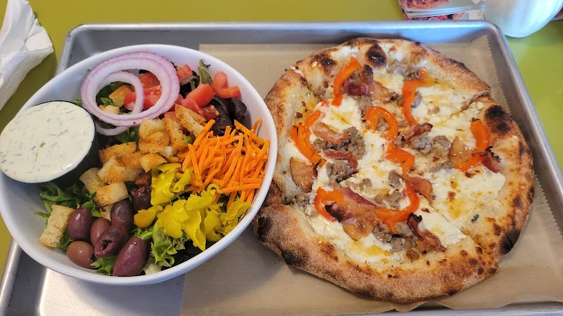 Flippers Pizza Co. - St. Petersburg photo 3