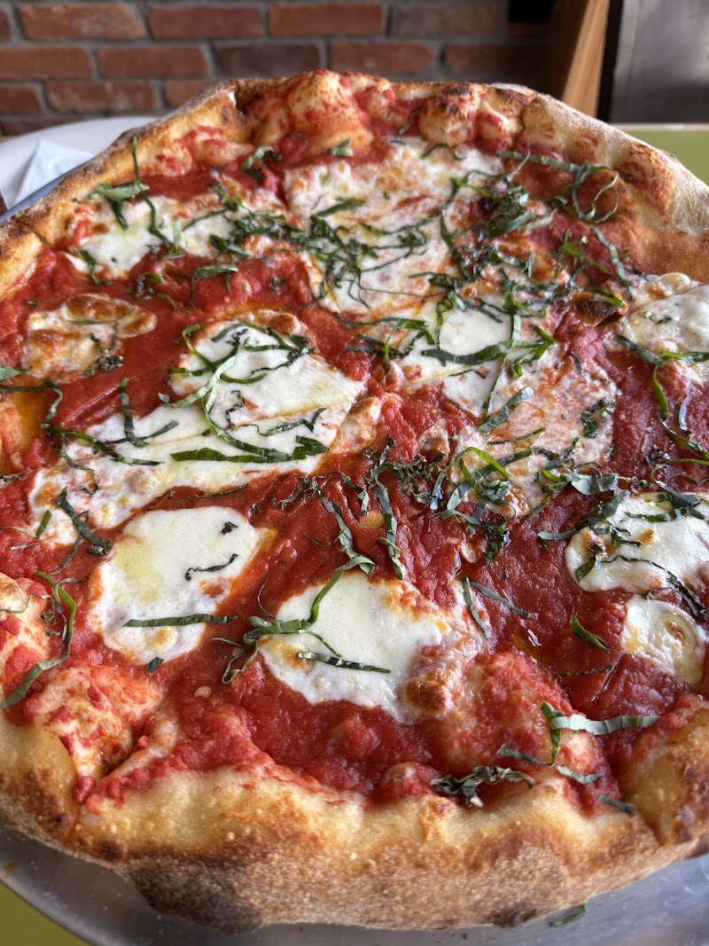 Flippers Pizza Co. - St. Petersburg photo 4