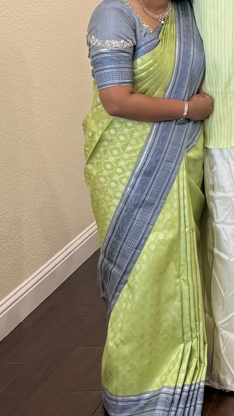 Sareedrapingbysuganthi photo 2