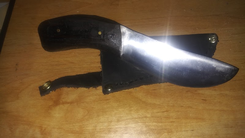 Bear Country Gifts and Knives photo 2