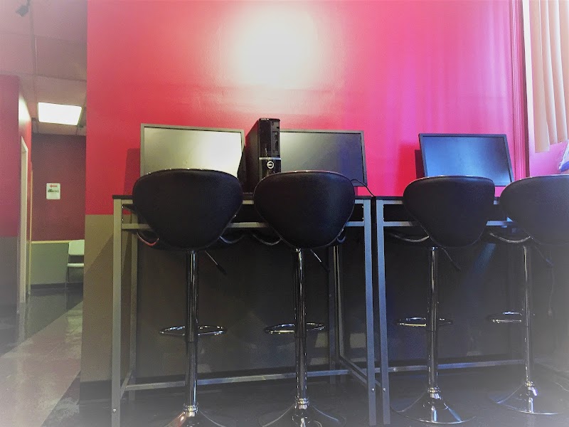 Cyber 88 Internet & Gaming Cafe photo 5