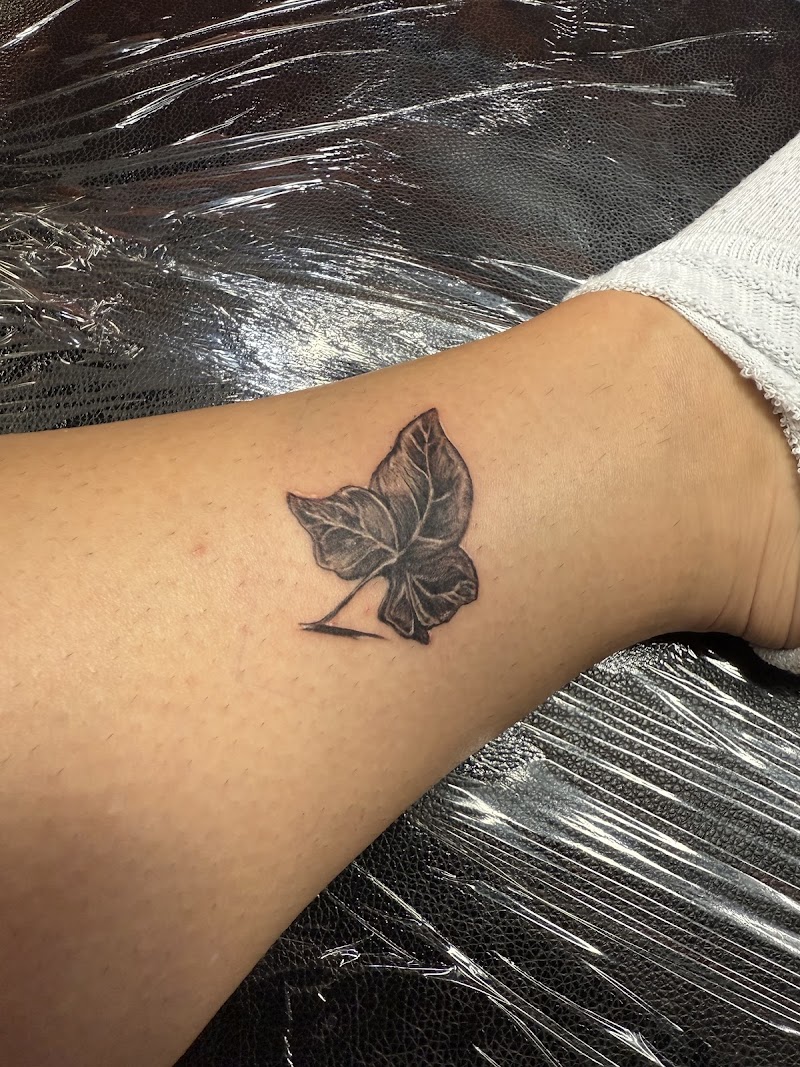 Ranger Tattoo & Piercing Shop photo 2