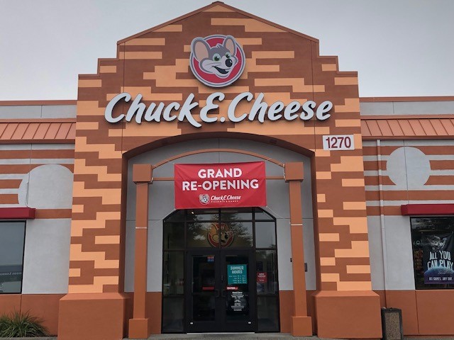 Chuck E. Cheese photo 2
