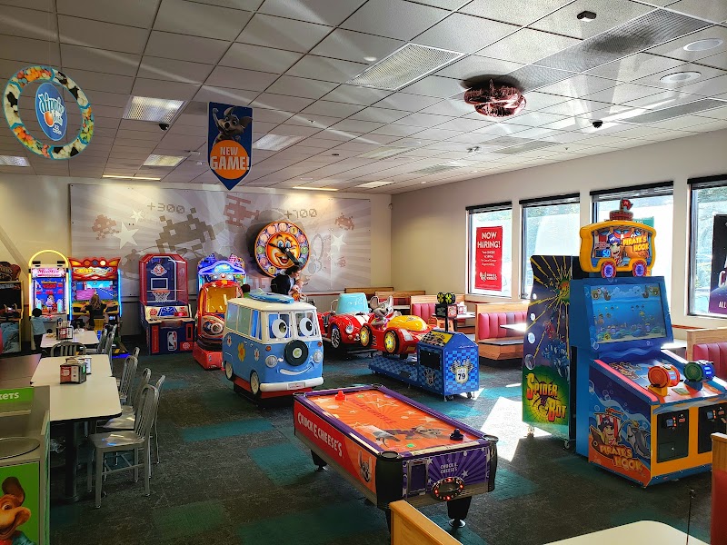 Chuck E. Cheese photo 4