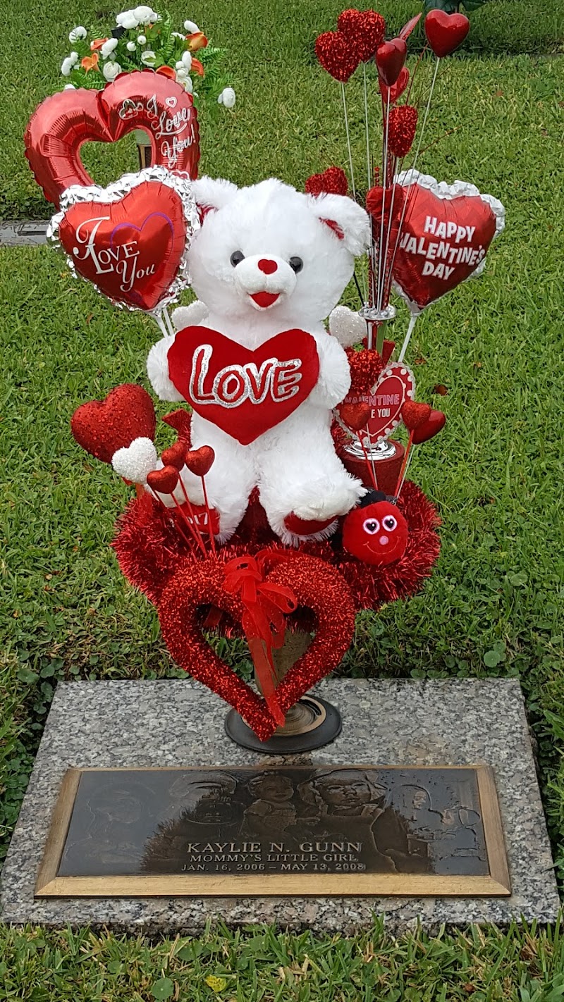 Hopewell Funeral Home & Memorial Gardens photo 4