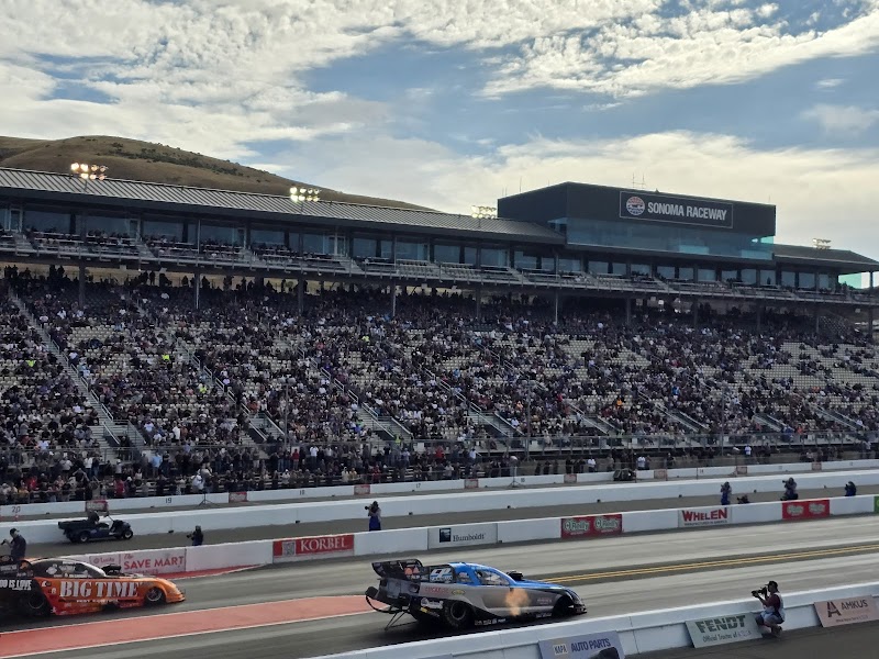 Sonoma Raceway photo 4