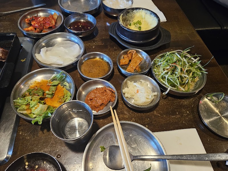 Meokja Meokja - Korean BBQ photo 3
