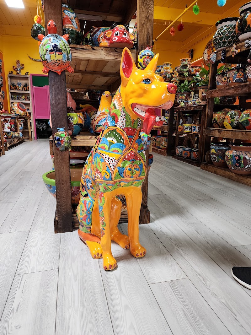 El Bazar Azteca photo 3