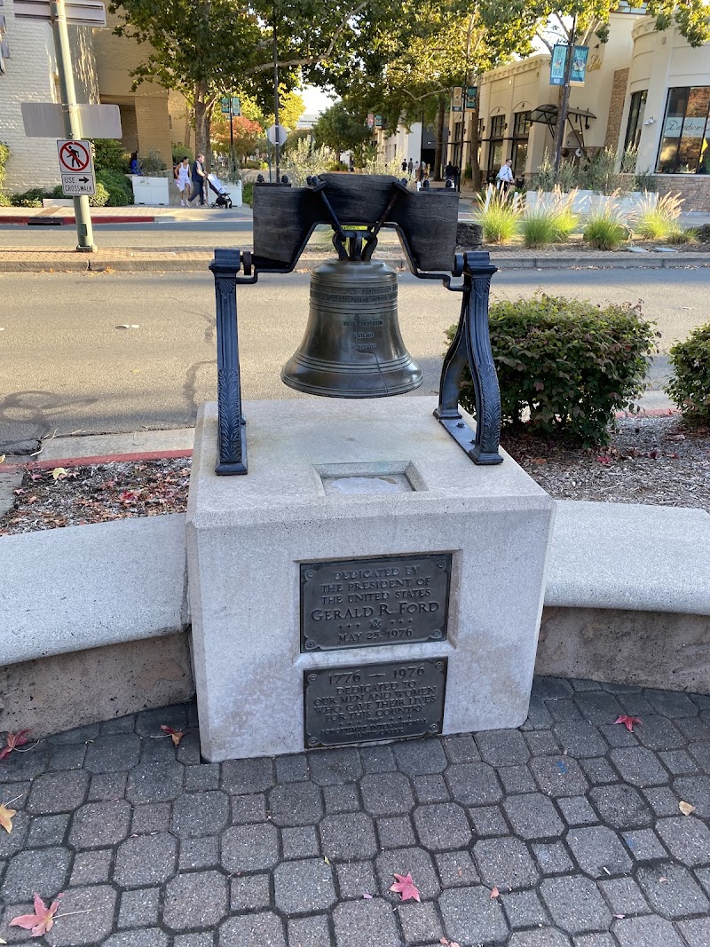 Liberty Bell Plaza photo 4